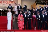 组图：戛纳评审团红毯集体合影 群星闪耀
