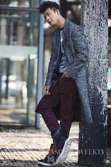 组图：张译《风尚志》型男大片 深秋男人本色