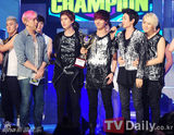 组图：SuperJunior获《ShowChampion》冠军