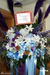 幻灯图：周润发赴台宣传新片 膝下无子叹有心无力