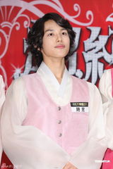 组图：Wonder Girls西野加奈亮相台视除夕节目