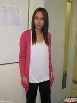 组图：徐子珊伤后心急复工 获同事慰问感窝心