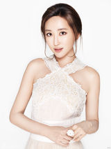 组图：内地女星杜若溪清新写真展优雅魅力