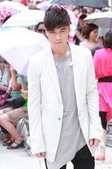 组图：众星助阵庆祝香港回归十五年汇演