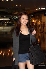 高清组图：港姐入围佳丽做发型 朱晨丽否认贪慕虚荣