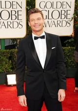 高清组图：瑞恩-西克莱斯特黑西服帅气亮相