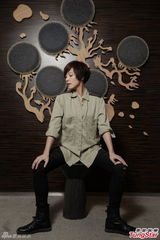 组图：何韵诗谈梅艳芳 感激放心里无需仪式