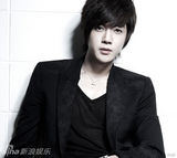 组图：《星星》探班金贤重新剧 林秀晶展艺术气