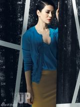 组图：袁咏仪优雅登封面 诠释爱是唯一语言