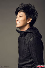 组图：《绑架大明星》陈晓东许雅涵歌而优则演