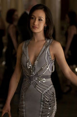 组图：MaggieQ化身性感女特工 比基尼热辣魅惑