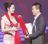 高清组图：姚晨黄健翔获年度最佳网络着装人物荣誉