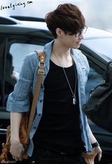 策划：鹿晗宋茜KRIS 韩国爱豆中国制造