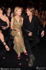 组图：55届格莱美独立势力崛起 新人展风采