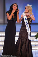 23岁佳丽劳拉黑丝绒长裙性感折桂2012美国小姐(图)