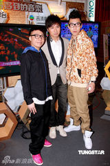 幻灯图：古巨基否认陈志云靠智囊团挽救形象