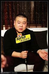 组图：岳云鹏央视春晚接受新浪娱乐专访