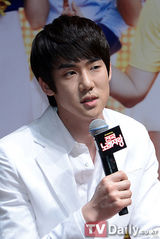 组图：《歌唱比赛》柳贤京金仁权自曝像夫妻