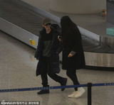 组图：杨幂与郭敬明热聊 疑《小时代3》不换人