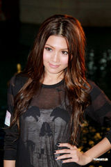 高清组图：杨千嬅等众星出席《抱抱俏佳人》祝捷会