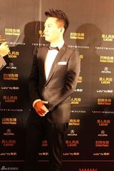 组图：杜淳时尚活动受追捧 黑白配抢眼魅力