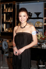 高清图：廖碧儿弃陈豪支持黎耀祥 港姐张舒雅怕出丑