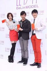 组图：伊林新春开工团拜 蔡淑臻李沛旭情侣档同台