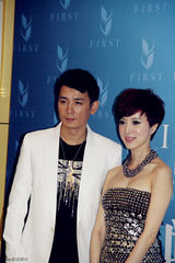 组图：保剑锋绅士亮相影展 风趣幽默大侃青海话