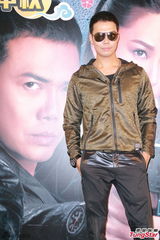 组图：《神枪狙击》谢天华望比汤姆-克鲁斯有型