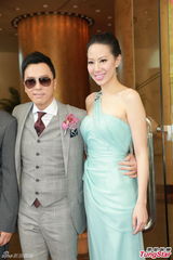 组图：甄子丹小姨子嫁百亿豪门 新郎中式装迎亲