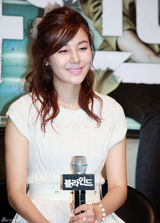 高清图：《Blind》举办发布会 金荷娜与俞承浩出席