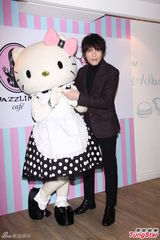 组图：萧敬腾自导MV 烦恼求婚创意盼从简