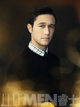 组图：囧瑟夫首登内地时尚杂志封面 期待再来中国