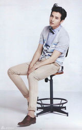 组图：韩国型男元斌春装写真干净帅气