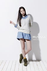 高清组图：WG绍熙春装写真休闲淑女清逸迷人