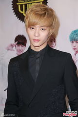 组图：韩国组合BeatWin来港 最想合作成龙草蜢