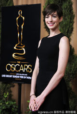 组图：奥斯卡提名午宴 准影后们盛装竞艳