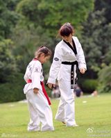 组图：微博辣妈大赛火爆 性感甜美惊呆网友