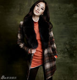 高清图：韩星金泰熙最新冬装写真 俨如华美变装秀