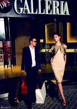 高清组图：于娜最新婚纱写真 似出水芙蓉尊贵华美