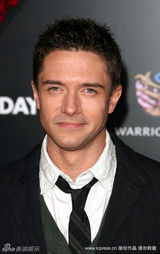 幻灯：《情人节》首映众星云集 海瑟薇阿尔芭斗艳