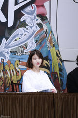 独家：张根硕撑《漂亮男人》 韩彩英身材恢复快