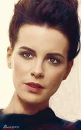 组图：凯特-贝金赛尔华丽登杂志大秀妩媚高贵