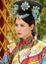 组图：《万凰之王》精美剧照 宣萱胡杏儿后宫争斗