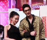 幻灯图：《华人大综艺》录制 王喜得“丈母娘”喜爱