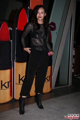 组图：Lisa S.赞彦祖性感 琦琦搏命当空中飞人