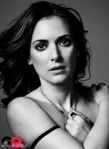 高清组图：薇诺拉-赖德性感写真 昔日玉女徐娘半老