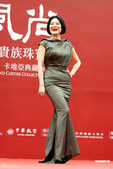 组图：林青霞助阵珠宝展雍容华贵 MaggieQ性感迷人