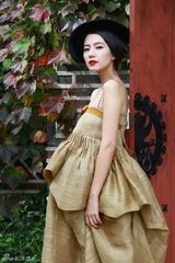 高清图：高圆圆韩国拍摄芭莎大片工作花絮