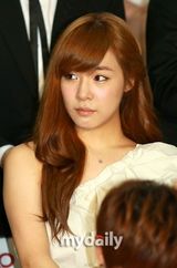 组图：SMTOWN演唱会21日晚首尔举行 万名粉丝参加